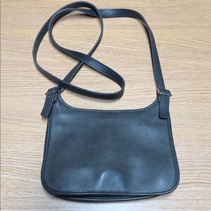 Coach 9142 Mini Hippie Crossbody Leather Vintage Bag